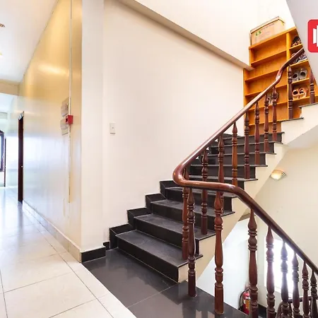 Reddoorz Phuong Nam Hotel Near Nga Tu Binh Thai-2